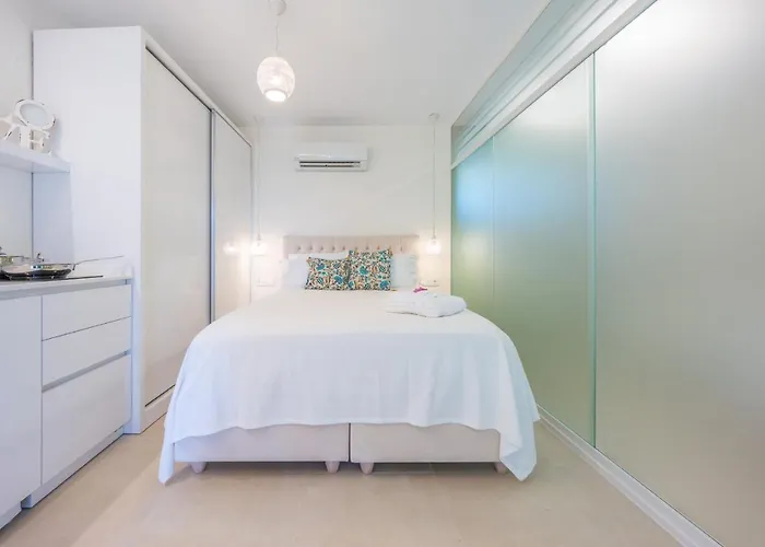 Buqqva * Καλκάν